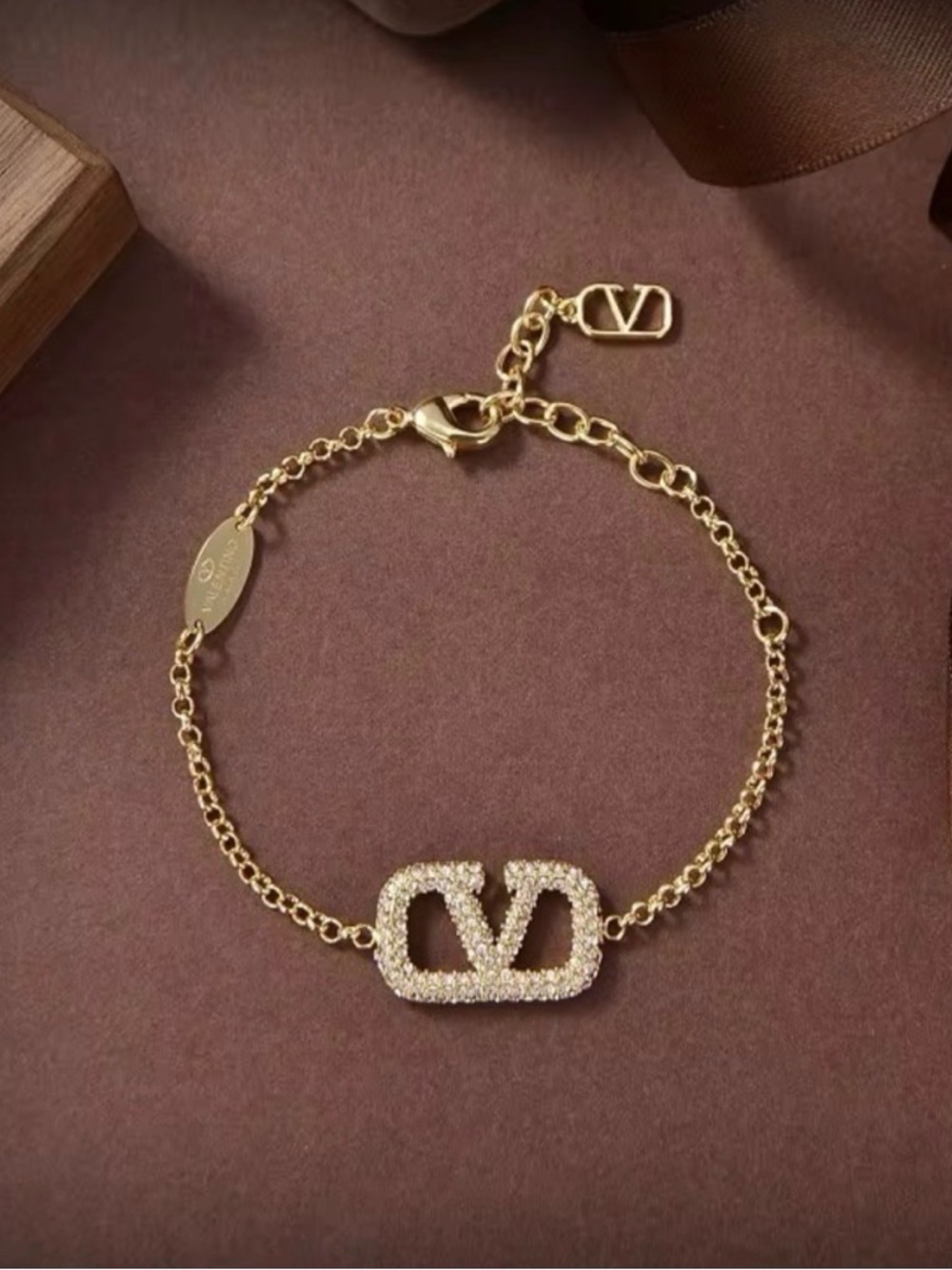Gold Crystal V-Link Bracelet